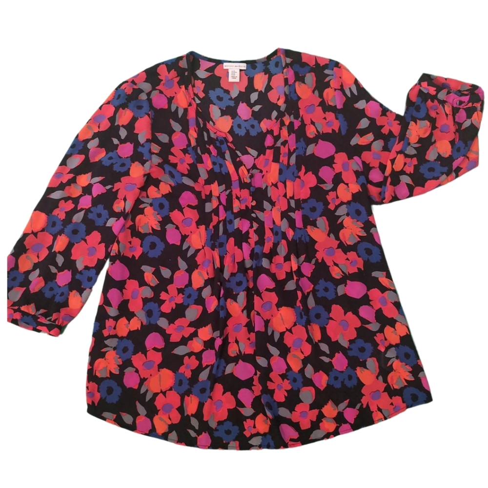 mercer & madison Vibrant Floral Top